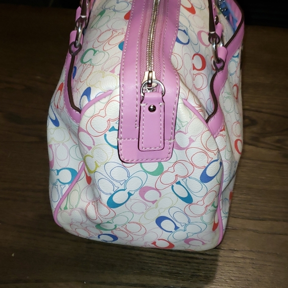 Coach #F16875 Chelsea Tote Handbag & Wallet Set - Picture 7 of 17